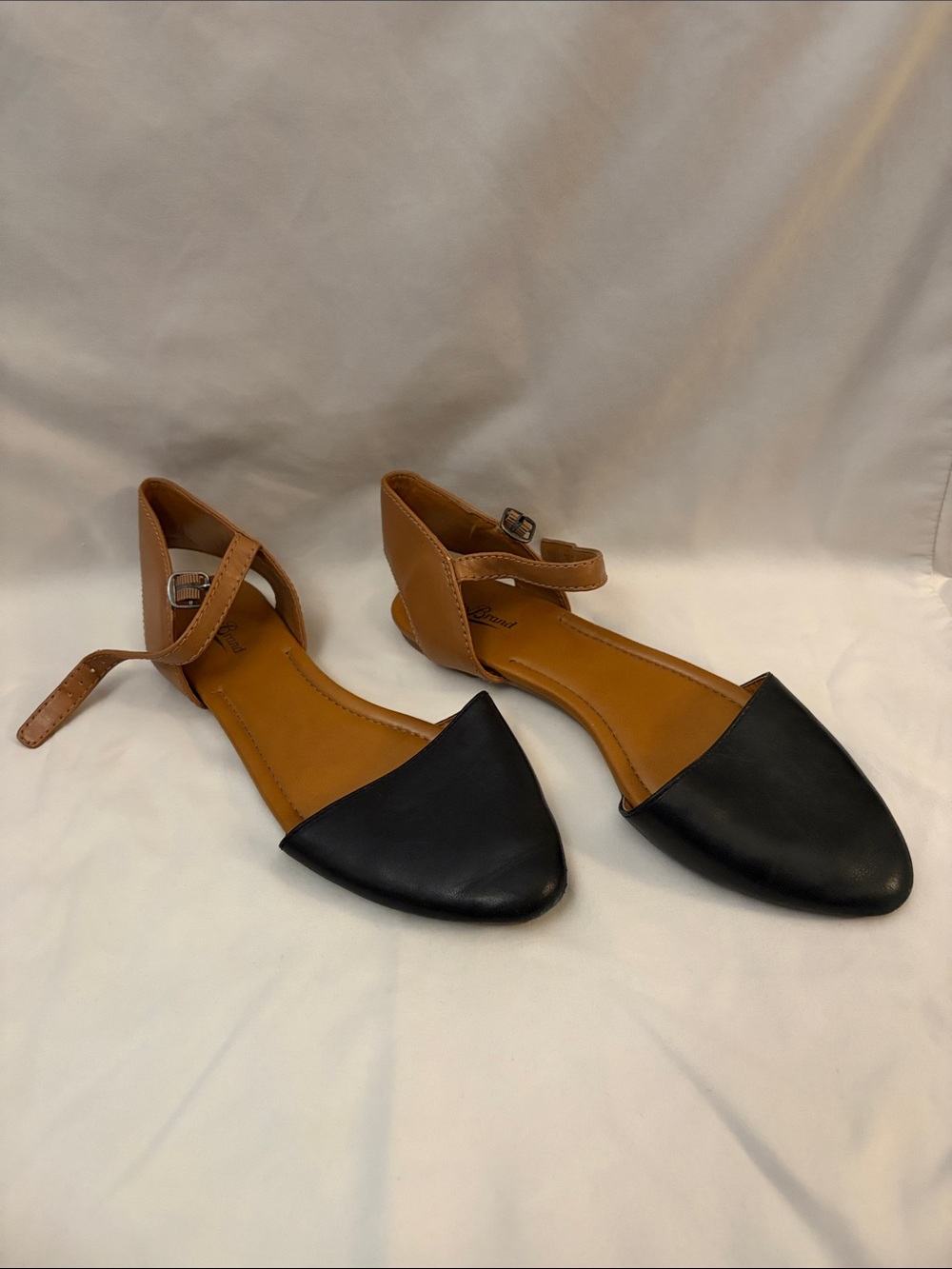 Lucky Brand Two-Tone Pointed D'Orsay Flats - Black and Tan